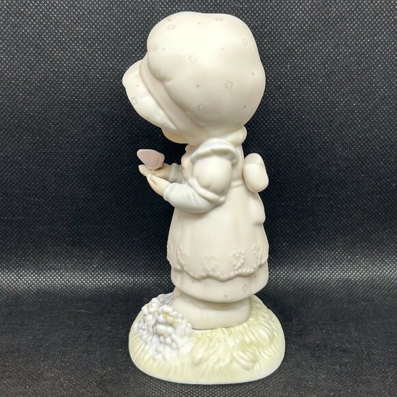 Precious Moments “We are God's workmanship" figurine - Picture 4 of 5